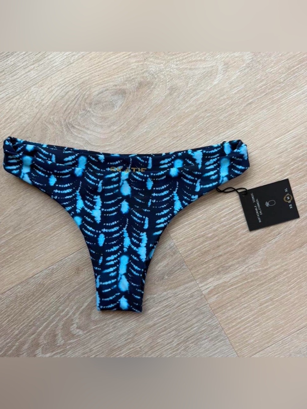 NWT Skatie Azul Dylan Bottoms